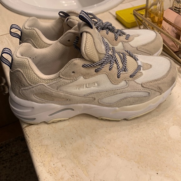 Fila sneakers - Picture 3 of 5